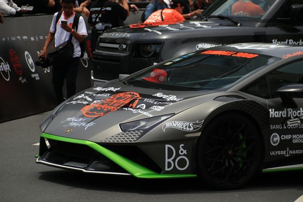 Tendances auto et moto à suivre absolument en 2025